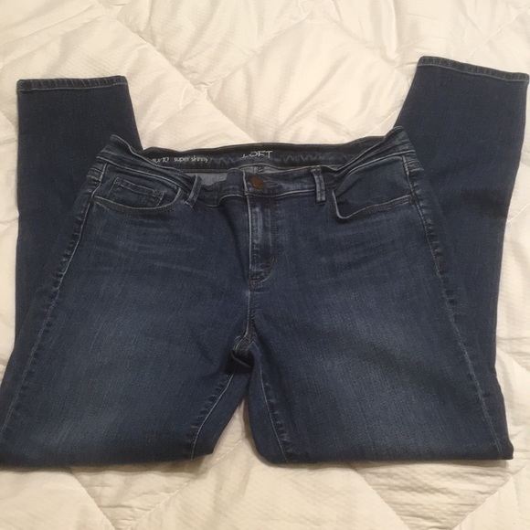 Ann Taylor Loft Jeans. Size 30/10 - Picture 2 of 7